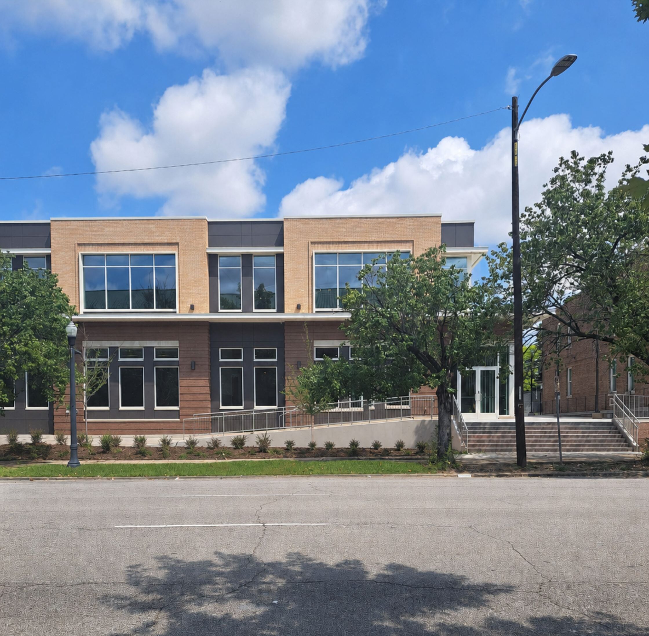Outside view of 16th St EV Center